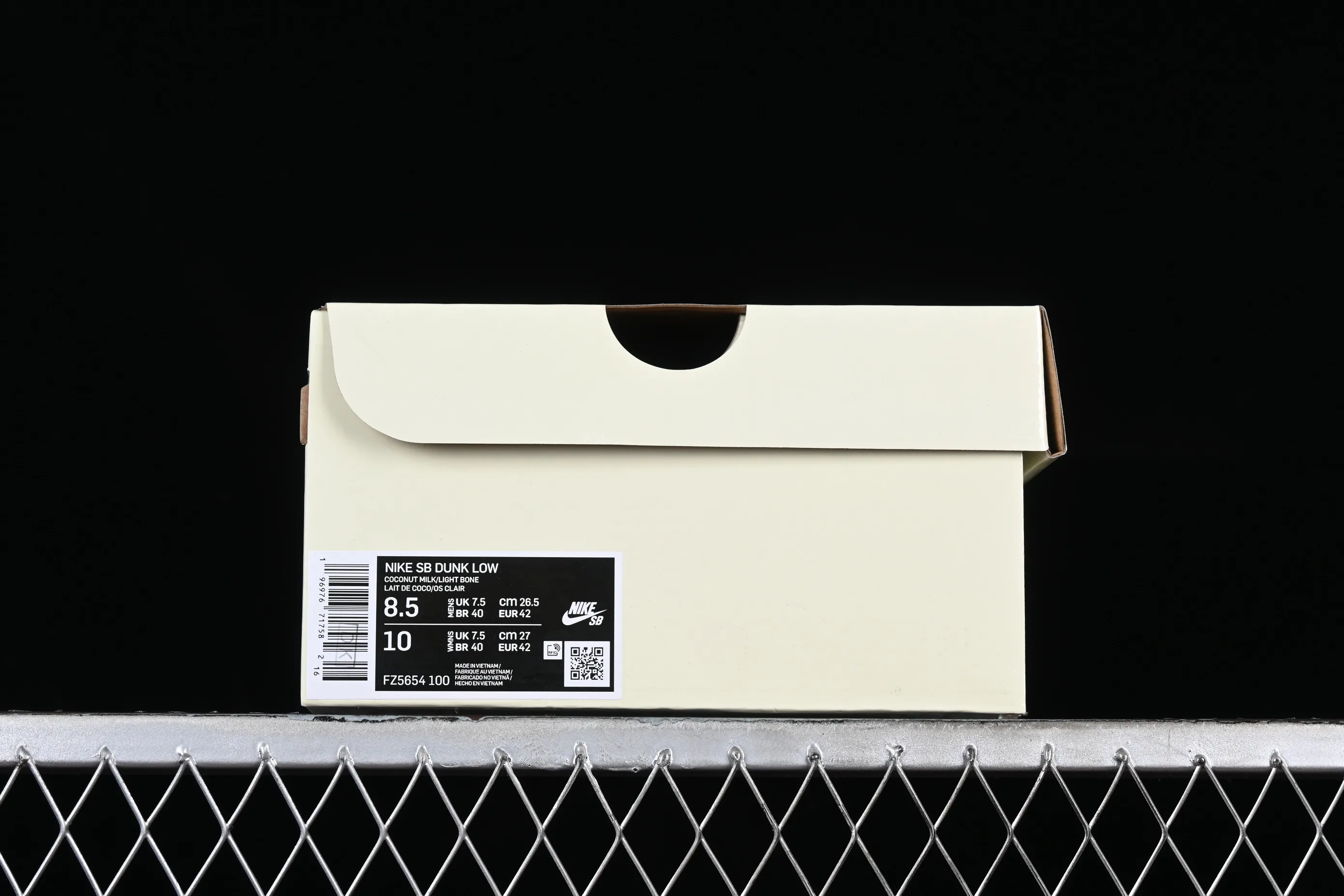 All Categories Nk SB Dunk Series Nk SB Dunk Low Low-top Sneakers C Version Nk SB Dunk Low 2024 Valentine’s Day Theme SB Low-top Casual Sneakers FZ5654-100